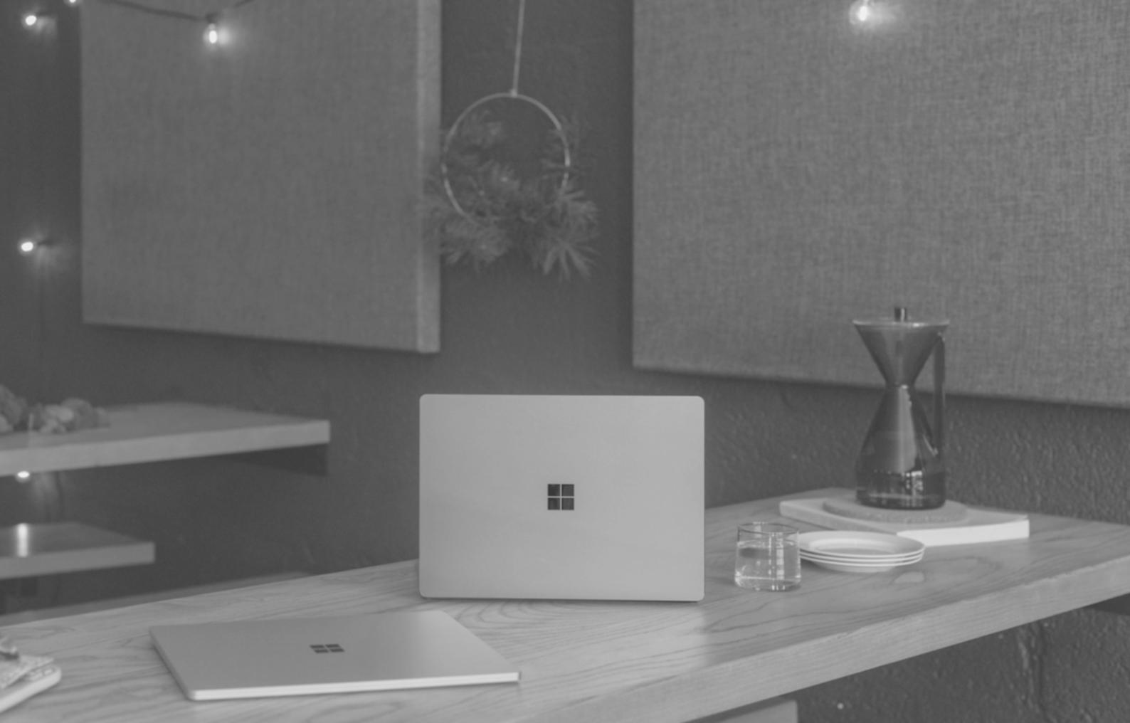 Ambiente di formazione pratica con workstation professionali